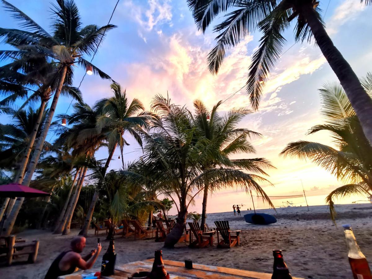 Sulu Sunset Beach Resort Nauhang Extérieur photo