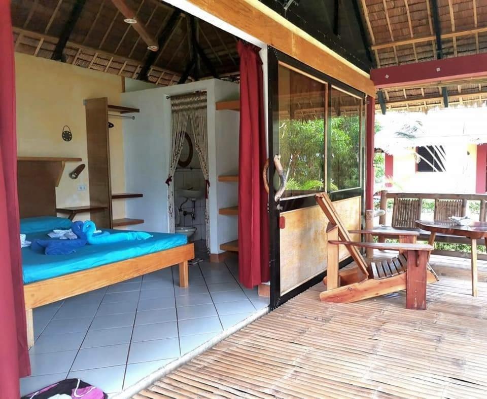 Sulu Sunset Beach Resort Nauhang Extérieur photo
